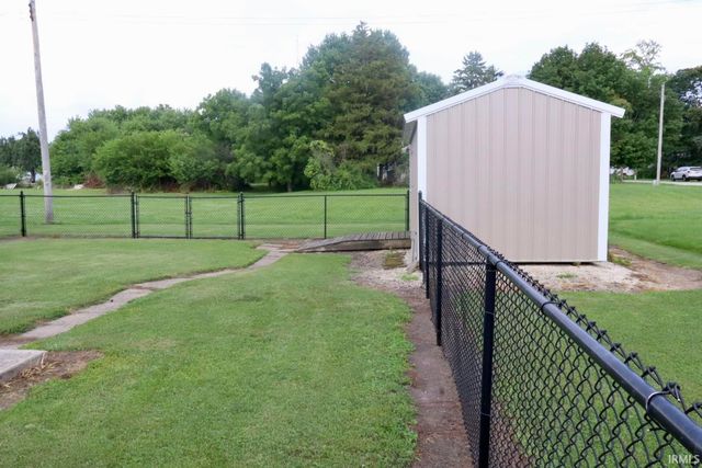 203 N Stokes Street, Boswell, IN 47921