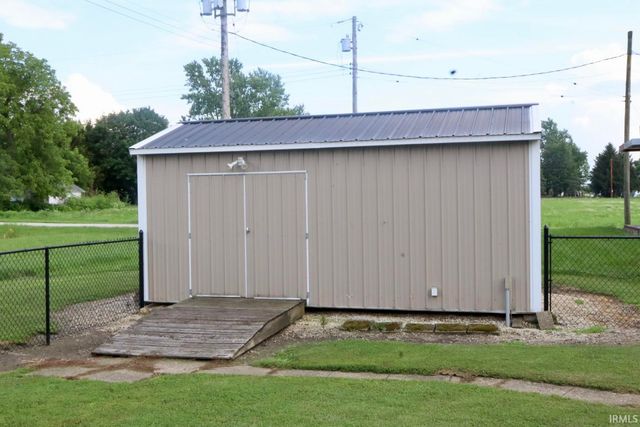203 N Stokes Street, Boswell, IN 47921