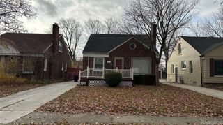 20616 Beaufait Street, Harper Woods, MI 48225