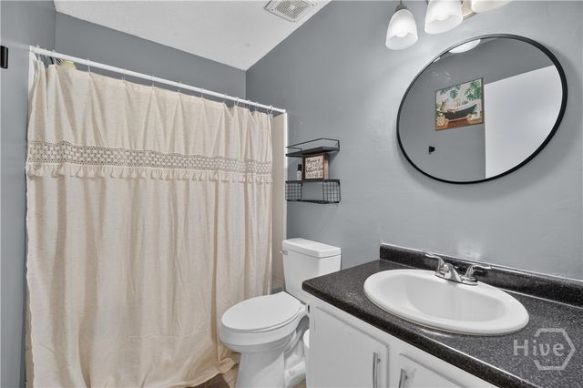 846 Ridgewood Way, Hinesville, GA 31313