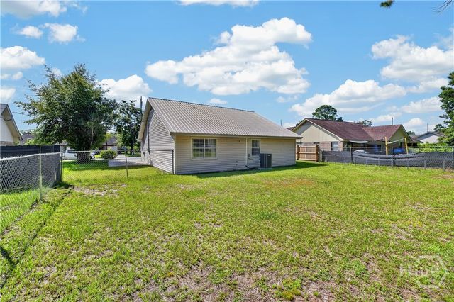 846 Ridgewood Way, Hinesville, GA 31313