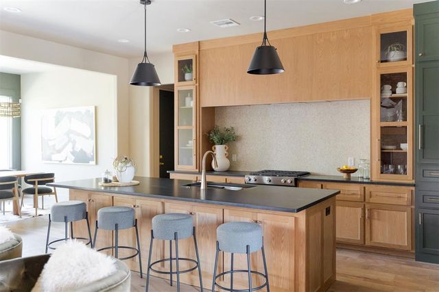 7325 Skipping Stone Drive, Edmond, OK 73034