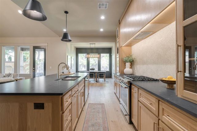 7325 Skipping Stone Drive, Edmond, OK 73034