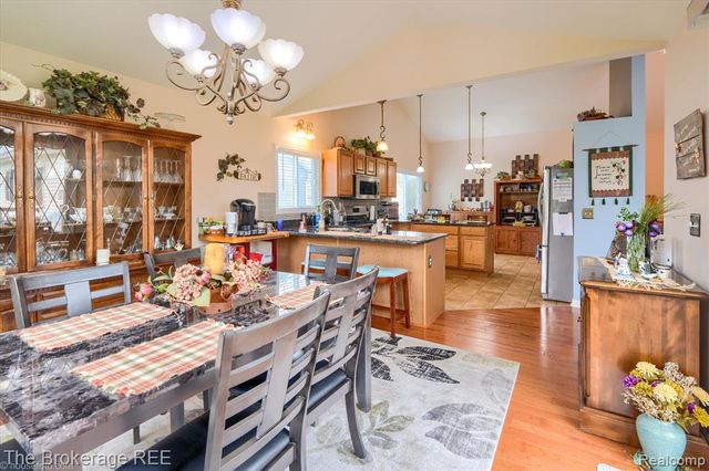 10047 Fox Run Drive, Davison, MI 48423