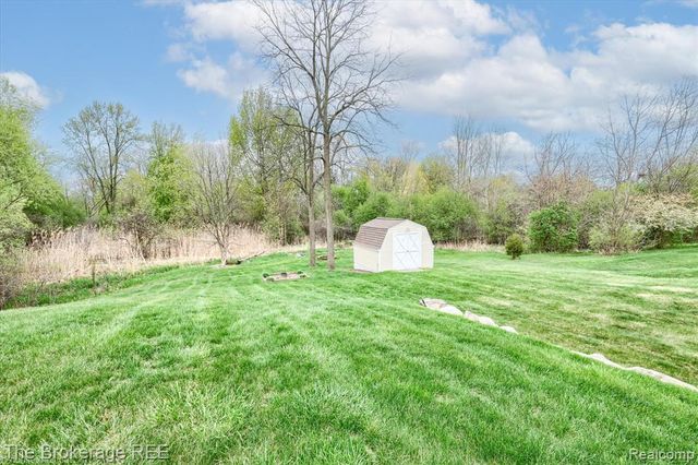 10047 Fox Run Drive, Davison, MI 48423