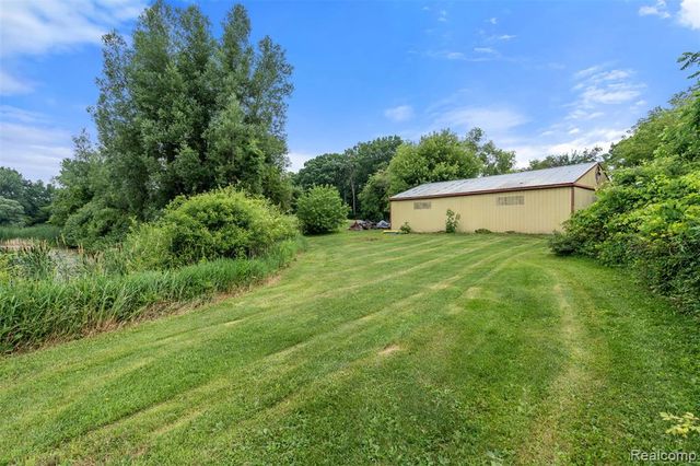 2650 N Lake George Road, Metamora, MI 48455