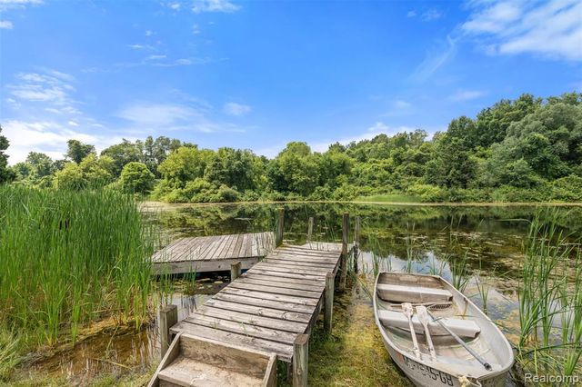 2650 N Lake George Road, Metamora, MI 48455