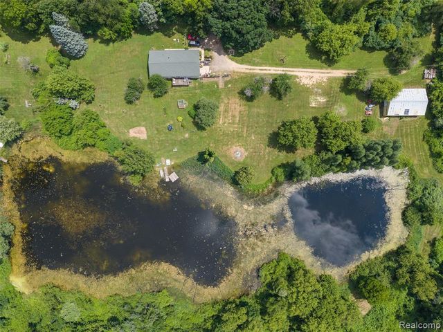 2650 N Lake George Road, Metamora, MI 48455