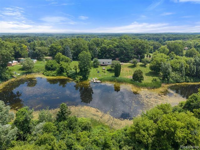 2650 N Lake George Road, Metamora, MI 48455