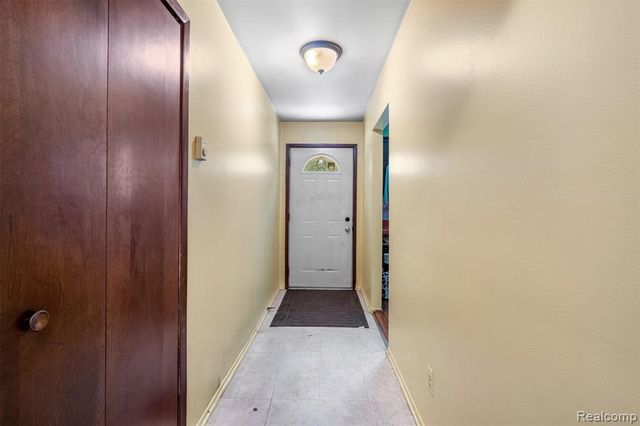 2650 N Lake George Road, Metamora, MI 48455