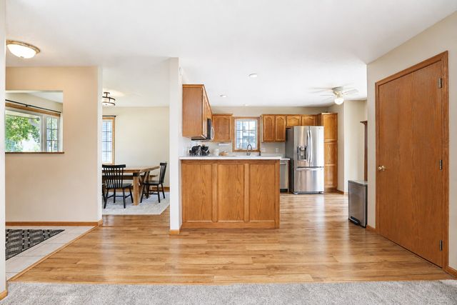 802 13th Street SE, Altoona, IA 50009