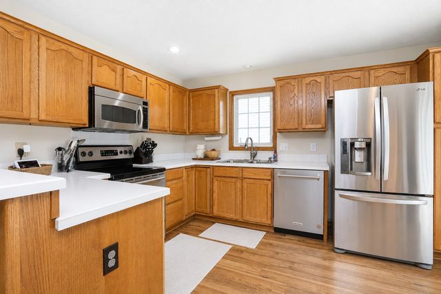 802 13th Street SE, Altoona, IA 50009