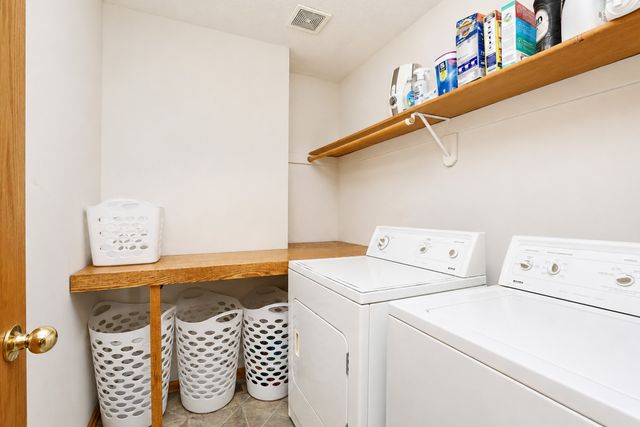 802 13th Street SE, Altoona, IA 50009