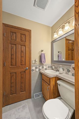 11629 S Avenue J, Chicago, IL 60617