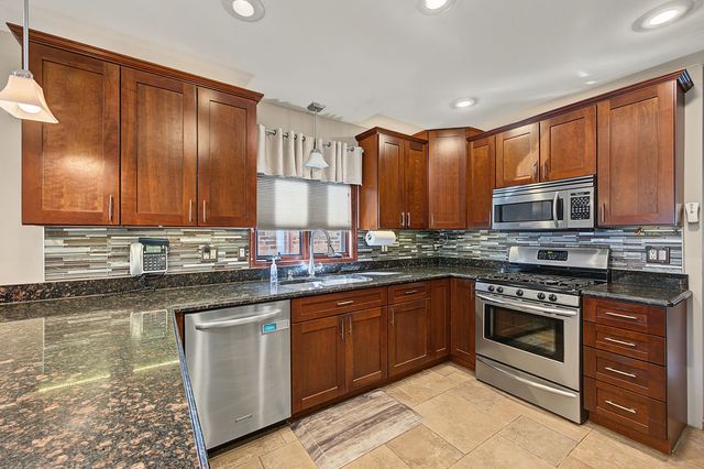 11629 S Avenue J, Chicago, IL 60617