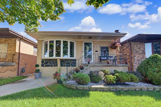 11629 S Avenue J, Chicago, IL 60617