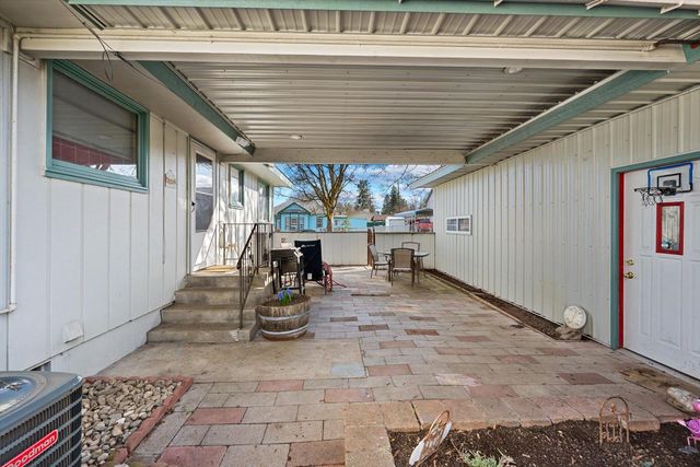 727 E Wabash Ave, Spokane, WA 99207