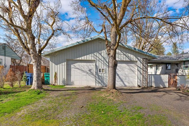 727 E Wabash Ave, Spokane, WA 99207