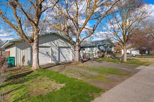 727 E Wabash Ave, Spokane, WA 99207