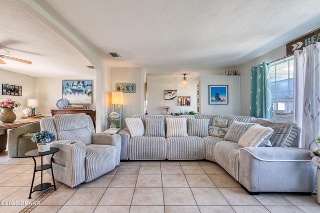 8 Surfside Drive, Ormond Beach, FL 32176