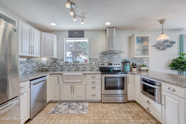 8 Surfside Drive, Ormond Beach, FL 32176