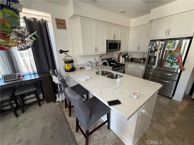 1374 Chervil Way, Upland, CA 91786