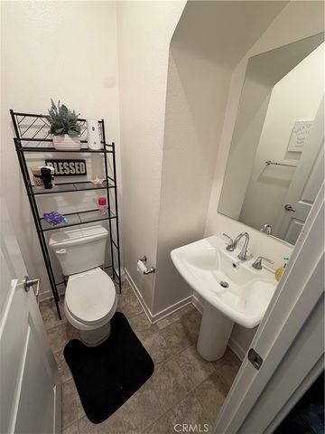 1374 Chervil Way, Upland, CA 91786