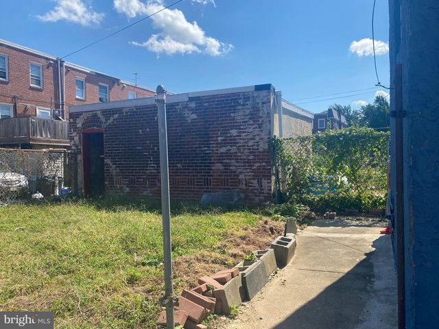 2241 KNORR ST, Philadelphia, PA 19149