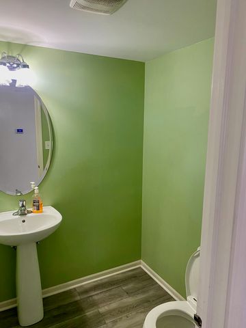 308 Niagara Drive, Volo, IL 60073