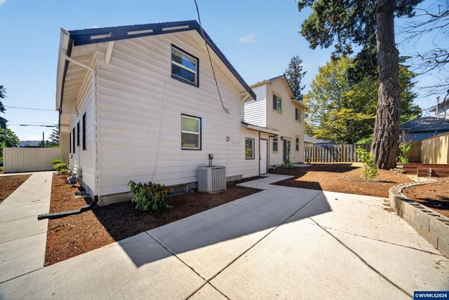 4195 SE 118th Pl, Portland, OR 97266