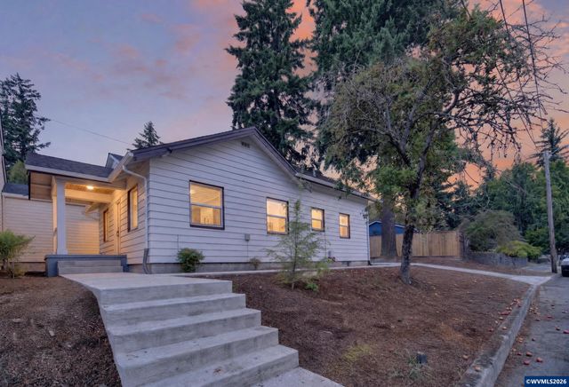 4195 SE 118th Pl, Portland, OR 97266