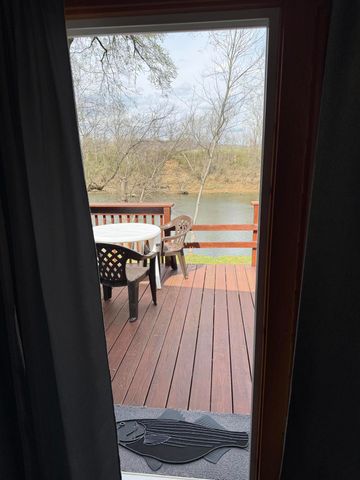 532 Campbells Ferry Lane, Jamestown, KY 42629