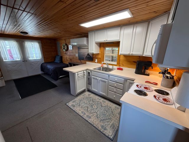532 Campbells Ferry Lane, Jamestown, KY 42629