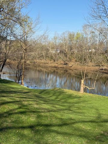 532 Campbells Ferry Lane, Jamestown, KY 42629