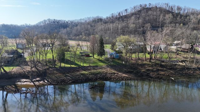 532 Campbells Ferry Lane, Jamestown, KY 42629