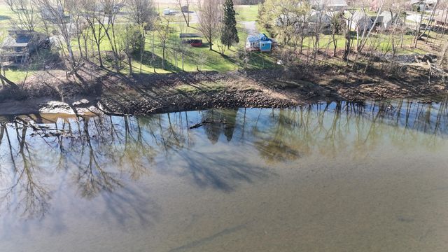 532 Campbells Ferry Lane, Jamestown, KY 42629
