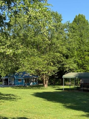 532 Campbells Ferry Lane, Jamestown, KY 42629
