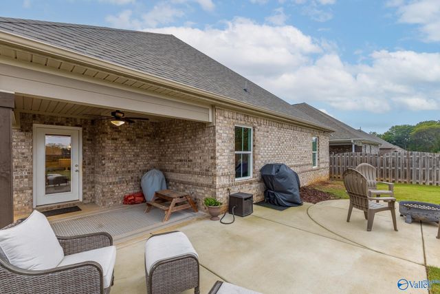 15587 Ironcrest Drive, Harvest, AL 35749