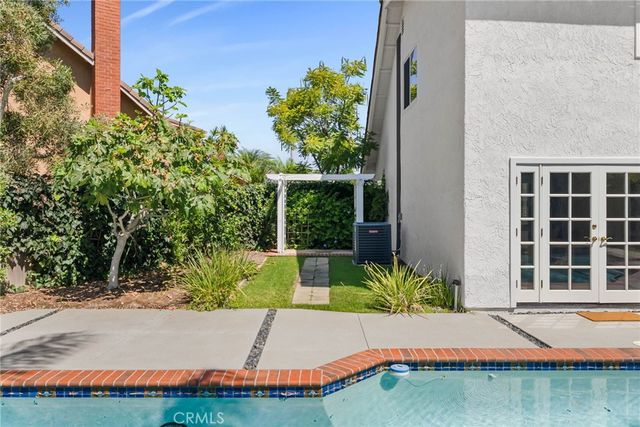 8522 Boise Drive, Huntington Beach, CA 92646