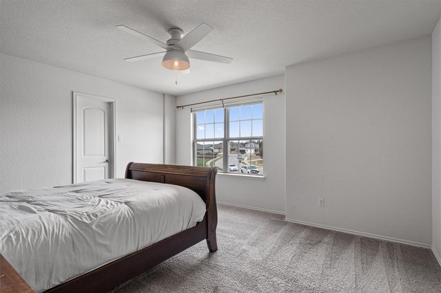 124 Northern Harrier CT, Leander, TX 78641