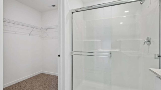 212 Cressmoor Boulevard, Hobart, IN 46342
