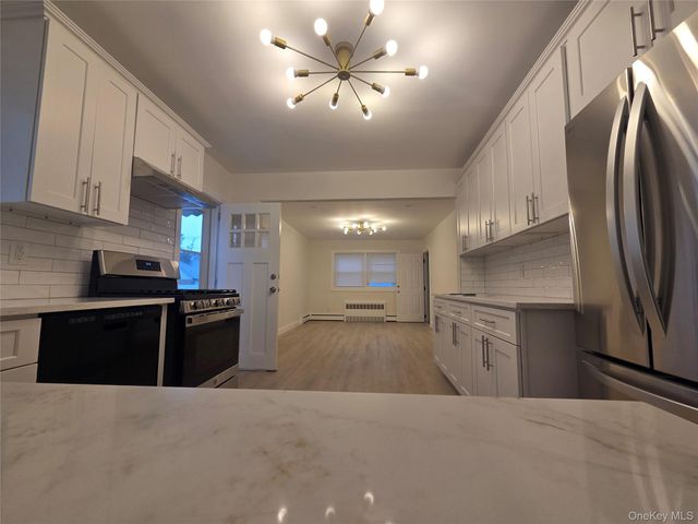 9 Court Street, Elmont, NY 11003