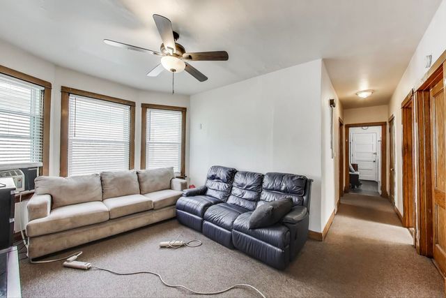 5037 W SUNNYSIDE Avenue, Chicago, IL 60630