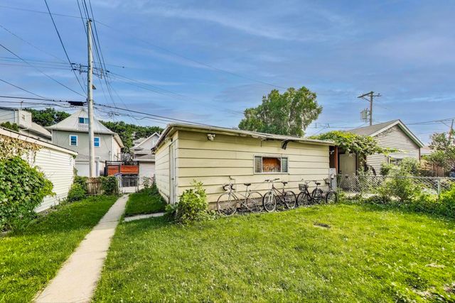 5037 W SUNNYSIDE Avenue, Chicago, IL 60630