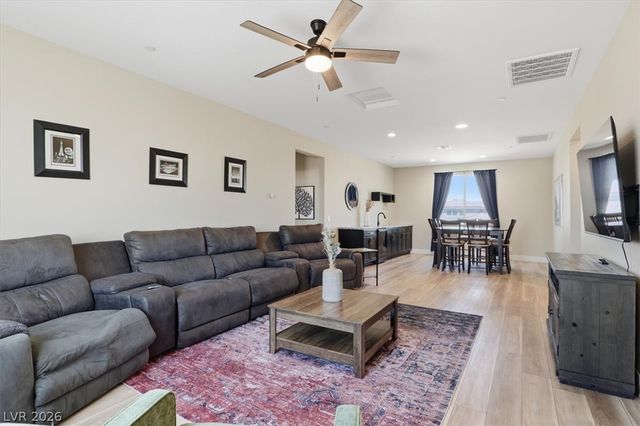 724 North Naples Street, Henderson, NV 89015