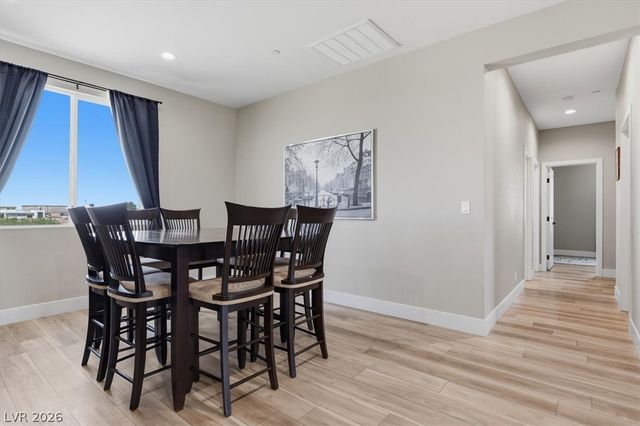 724 North Naples Street, Henderson, NV 89015