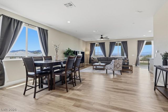 724 North Naples Street, Henderson, NV 89015
