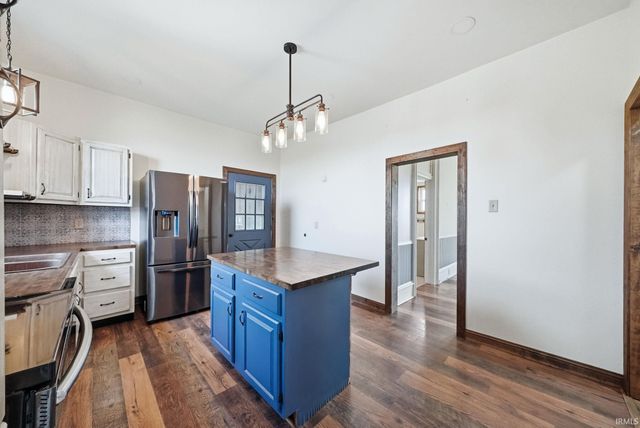 2113 State Road 1, Butler, IN 46721