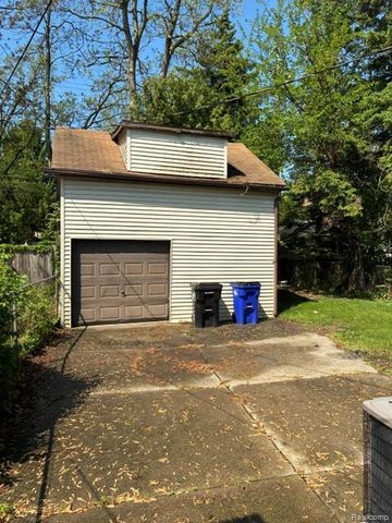 269 Eastlawn Street, Detroit, MI 48215