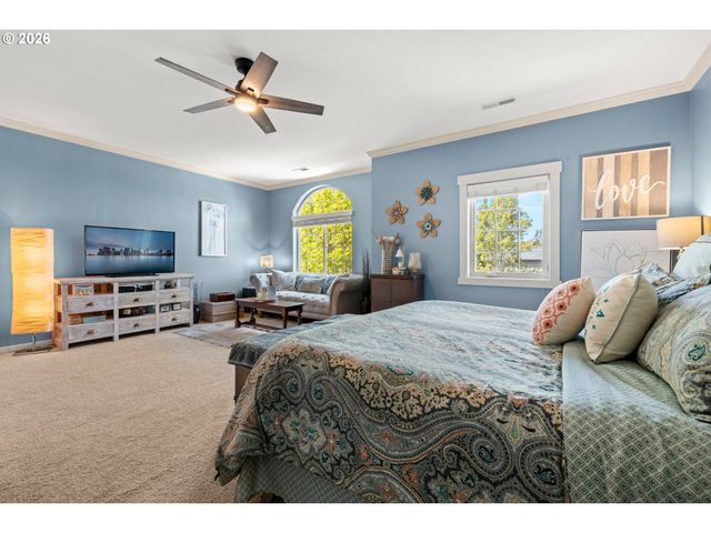 6244 Se JESS Ct, Hillsboro, OR 97123